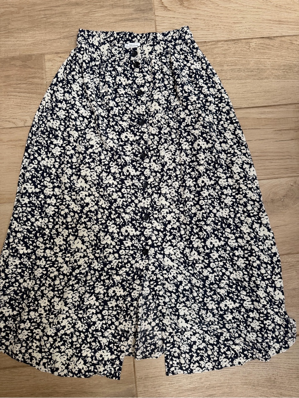 & Other Stories Floral Midi Skirt - Picture 2 of 3